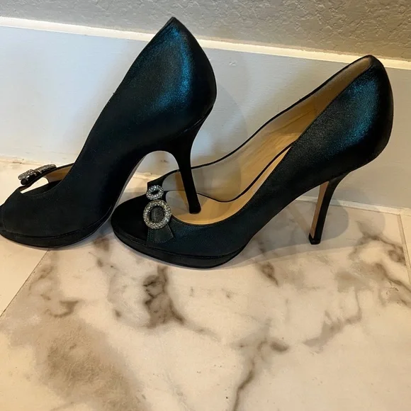 Jimmy Choo - Forest Green-Satin Open-Toed Pumps - Picture 2 of 7